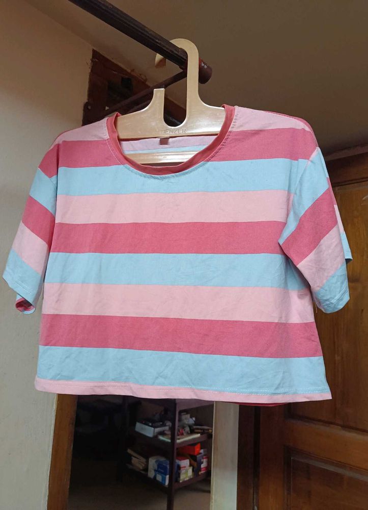 CUTE CROP TOP