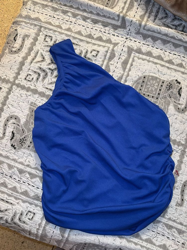 Uptownie One shoulder top