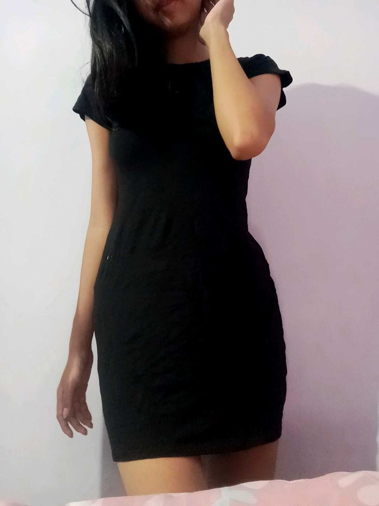 Black Bodycon Dress