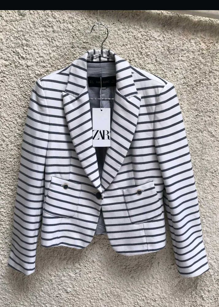 Zara Y2K Striped Blazer 💙 🤍