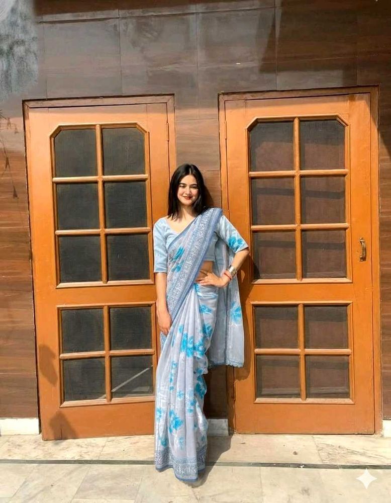 🤍✨Eligent Sky And Silver Floral Saree