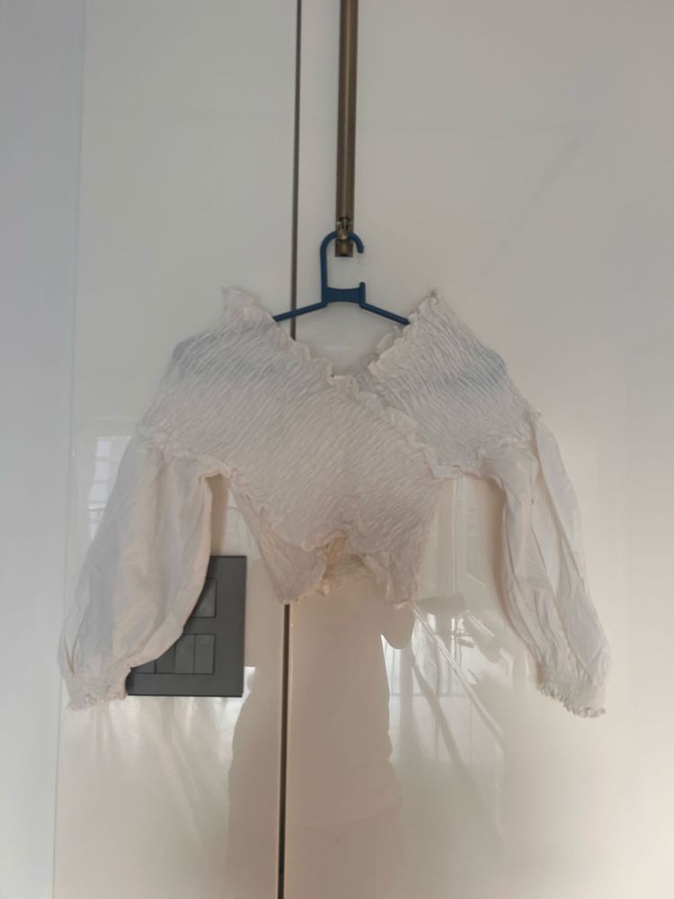 White Long Sleeve Crop Top