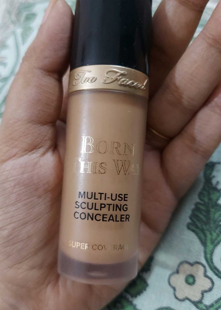 Too Faced Multi Sculpting Concealer in Shade Taffy