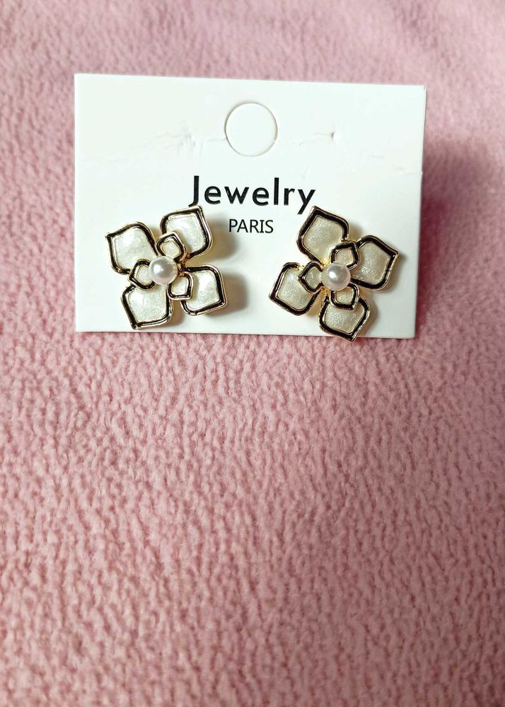 SALE🆕korean Floral Earrings