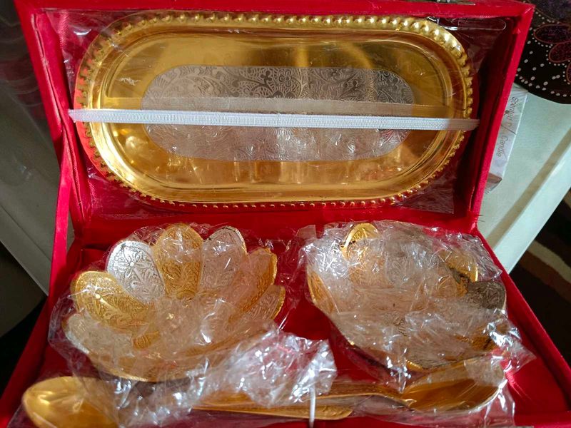 Golden Plated Gifting Set