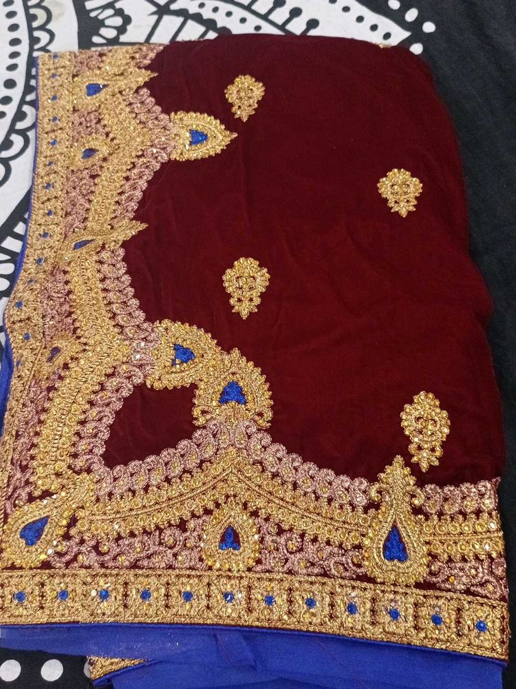 maroon and navy blue velvet saree