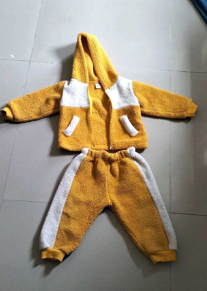 Woolen Set (12-18 Months)