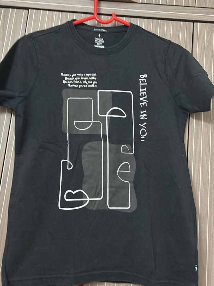 Graphic Print Black T-Shirt