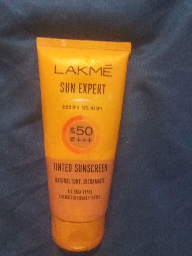 Lakme Sunexpert with 50++SPF