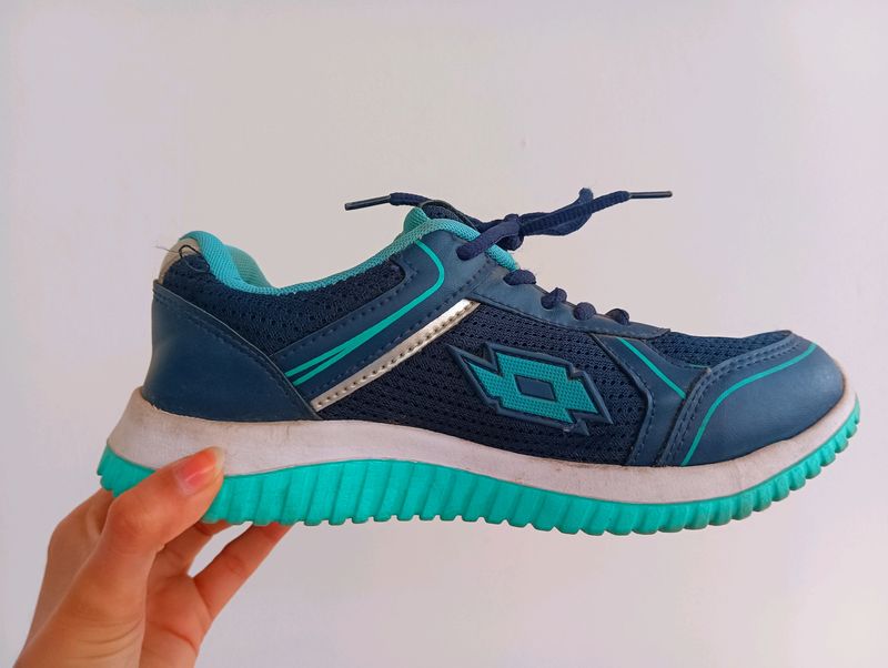 Sports Shoes For Women  , Dark Blue Color, Shoe Size-6