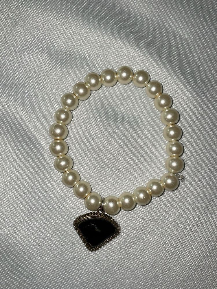 Pearl Bracelet