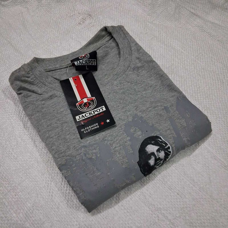 New Half Tshirt (M)