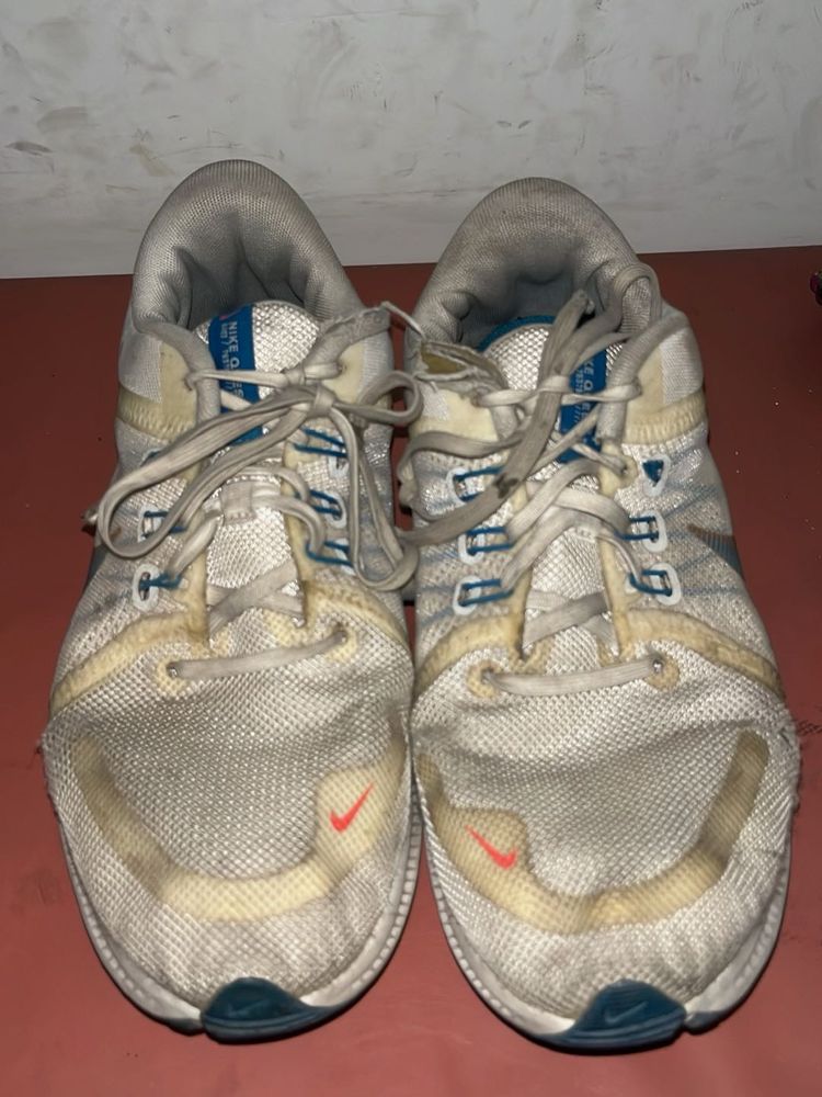 Nike quest 4 pure white platinum - Nik