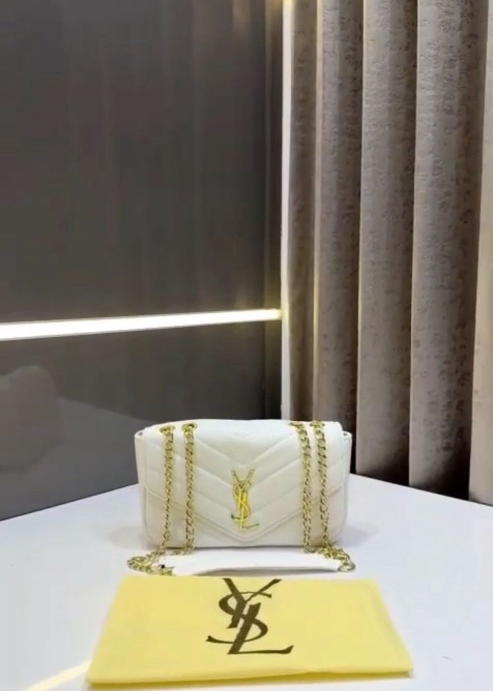 YSL SAINT LAURENTWHITE PREMIUM BAG