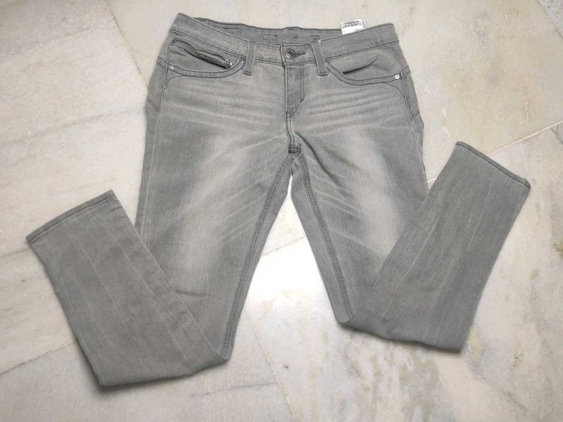 Levis Gray Denim Jeans