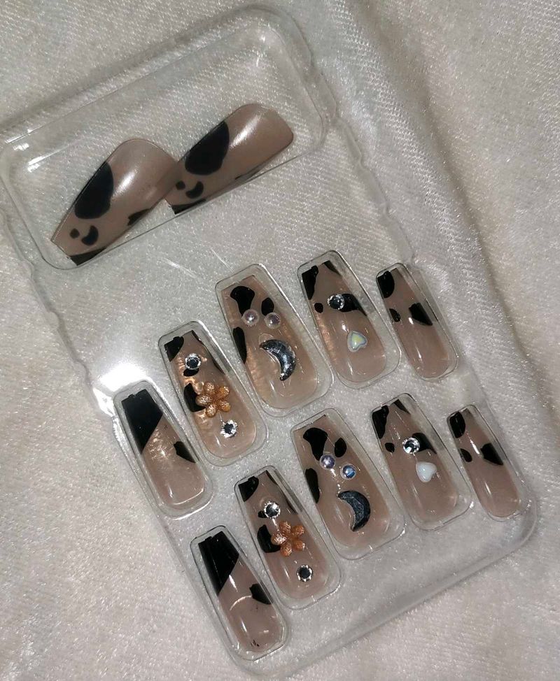 Pinteresty Press-on Nails set