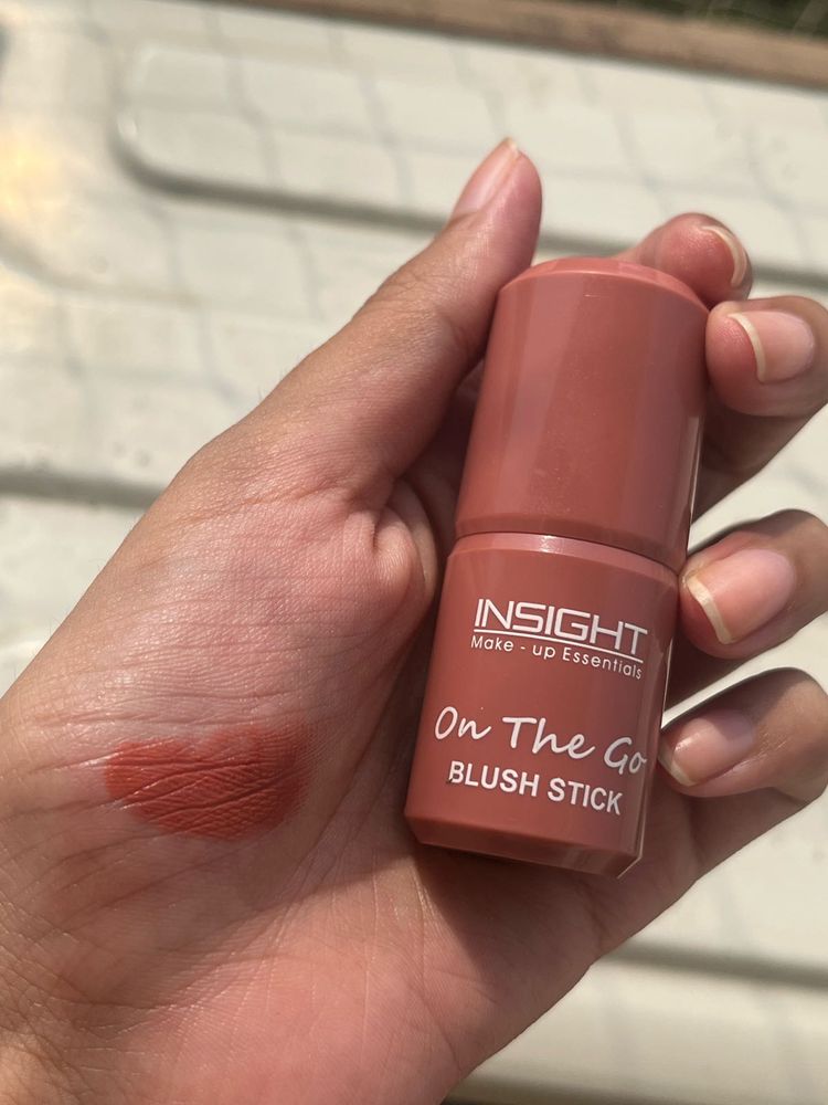 Insight On The Go Blush Stick