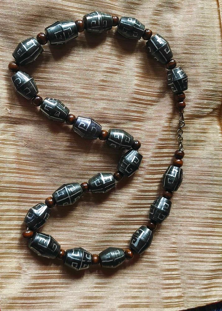 Inherited/ Imported/ Beautiful Neckpiece