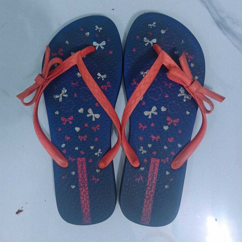 Cute Bow Flip-Flops