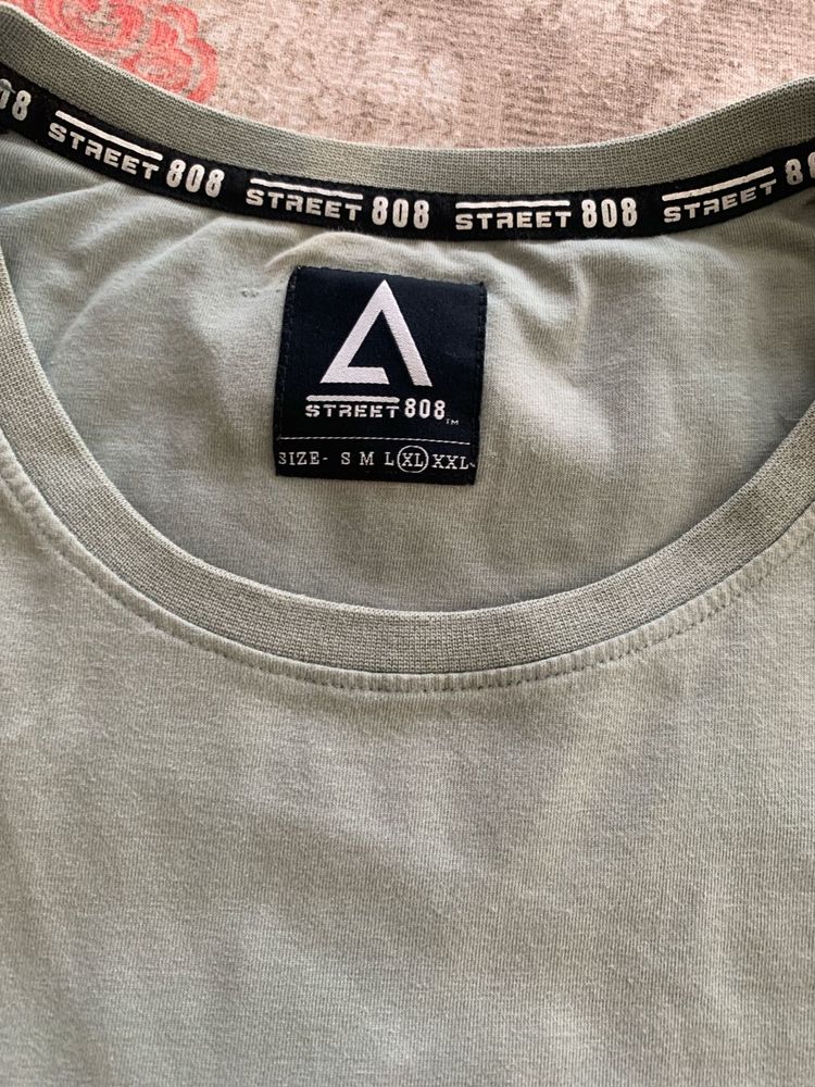Round Neck Tshrit