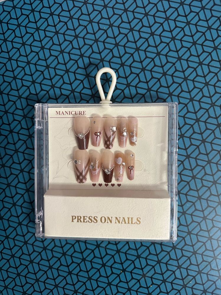 Press On Nails