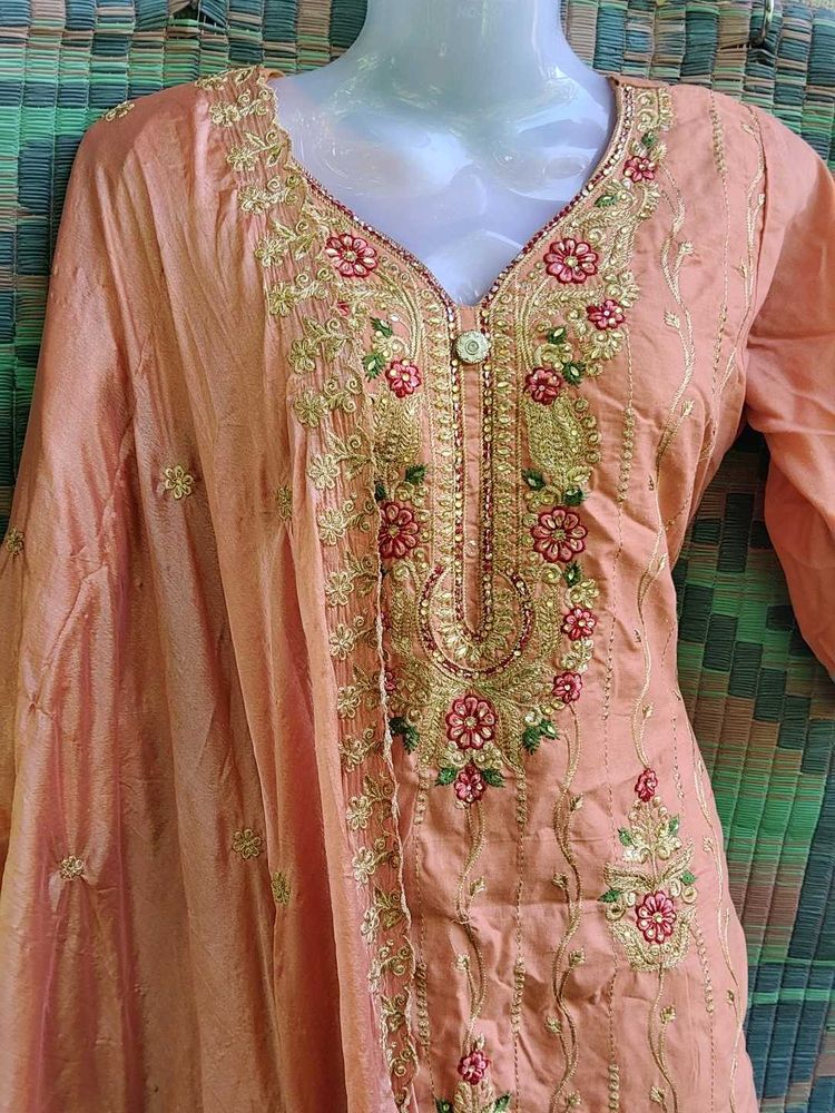 Elegant Embroidered Kurta Set