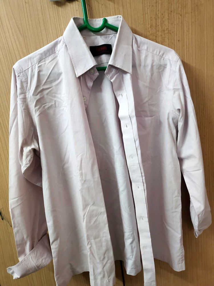 Men&#39;s Casual Shirt