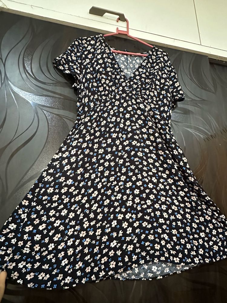 V Neck Aline Dress