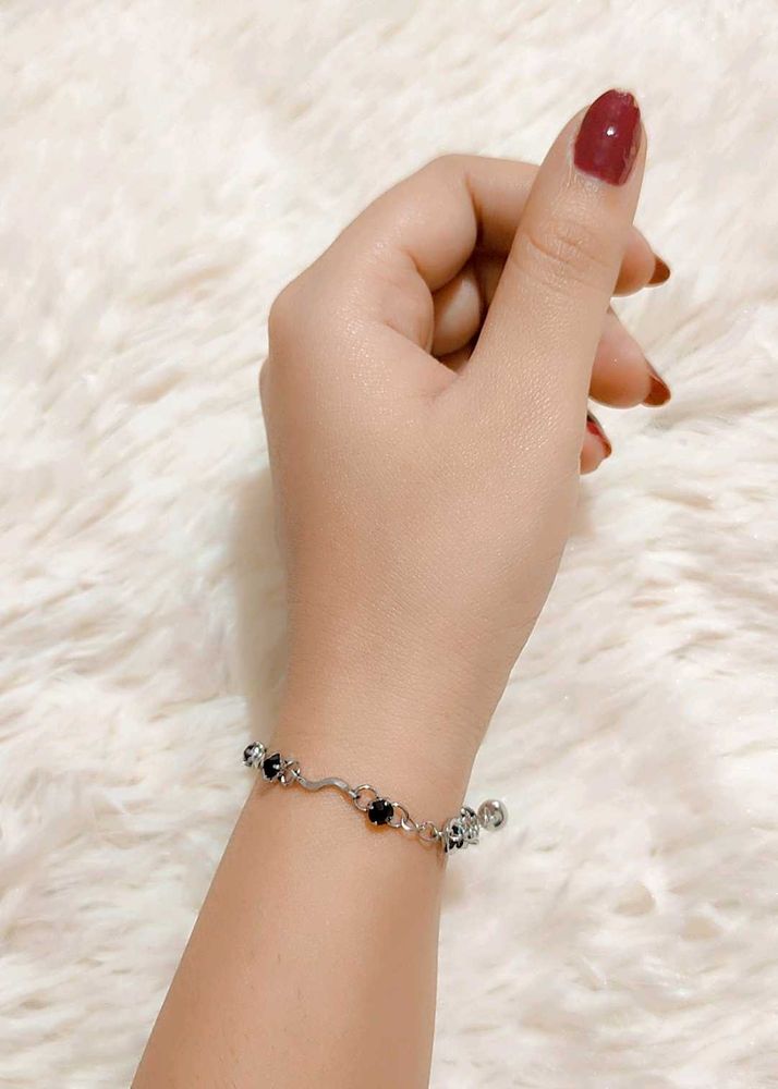 ✨New Black Stone Bracelet✨