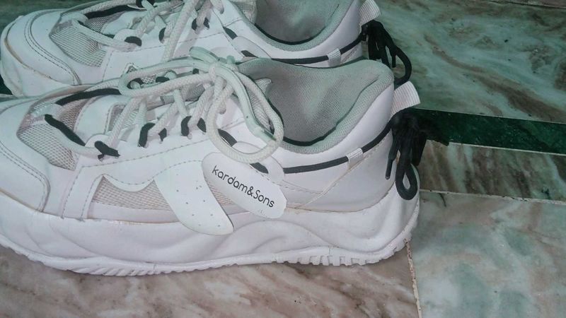 Kardam&amp;Sons White Sneakers