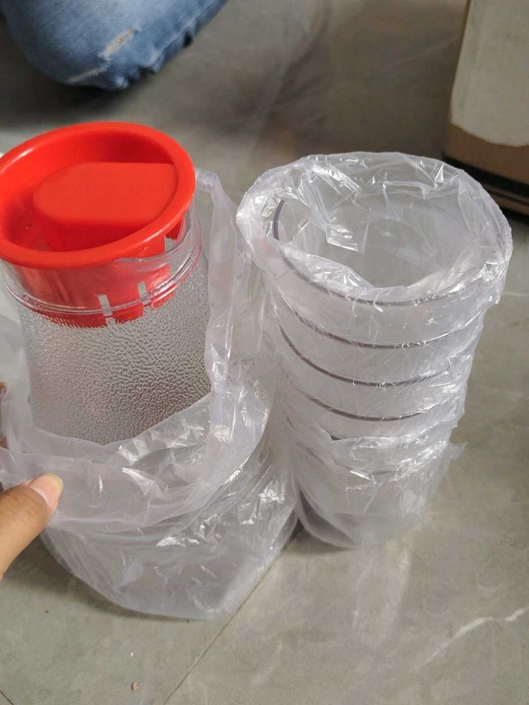 Unbreakable Plastic Glass Cups &amp; Red Lid