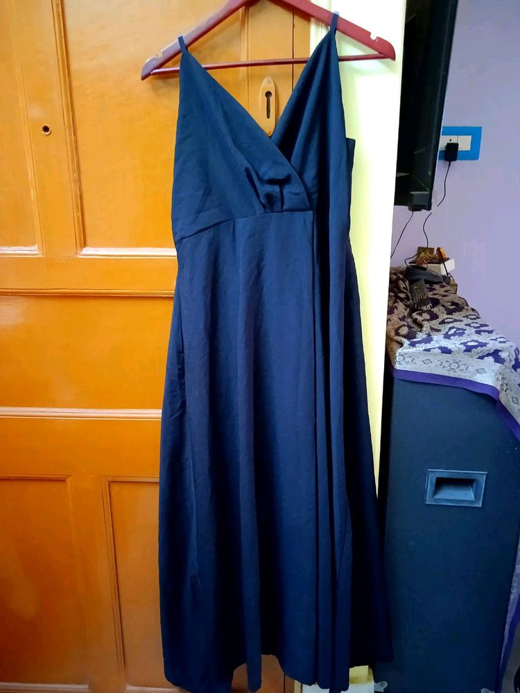 Black Front Slit Dress For Women 👀❤️‍🔥