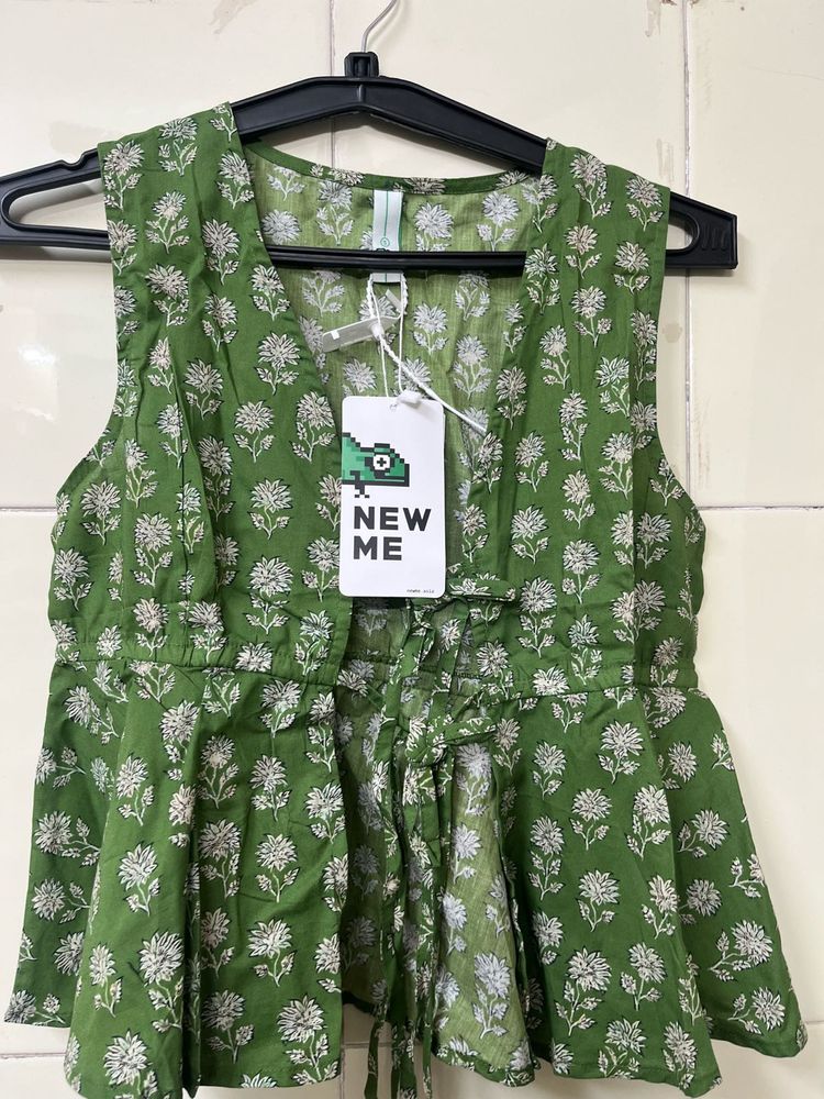 Floral Green Sleeveless Top