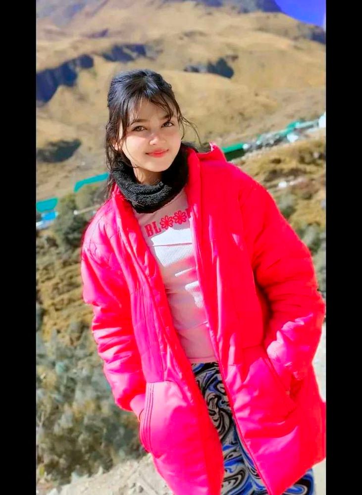 Stylish Pink Jacket🩷🎀