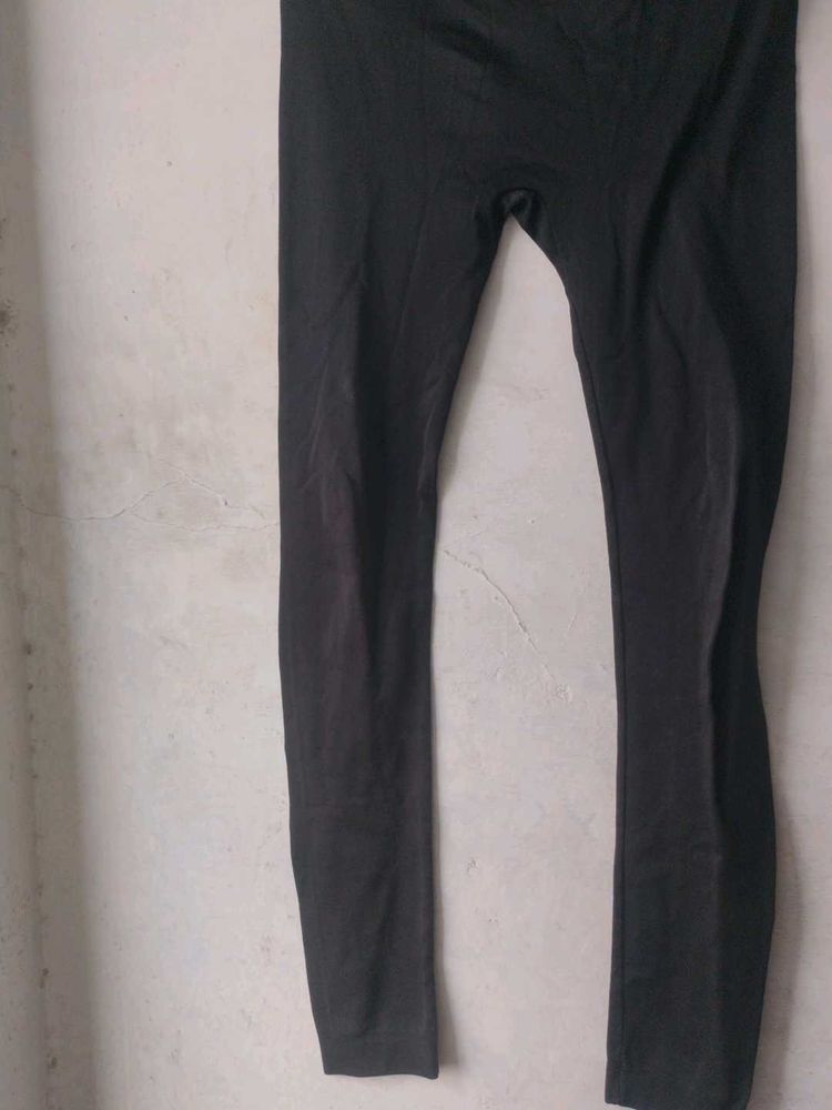 Black Leggings