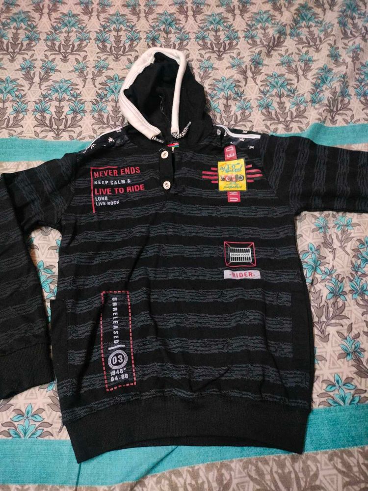 Woolen Sweatshirt For 8-10 Yrs