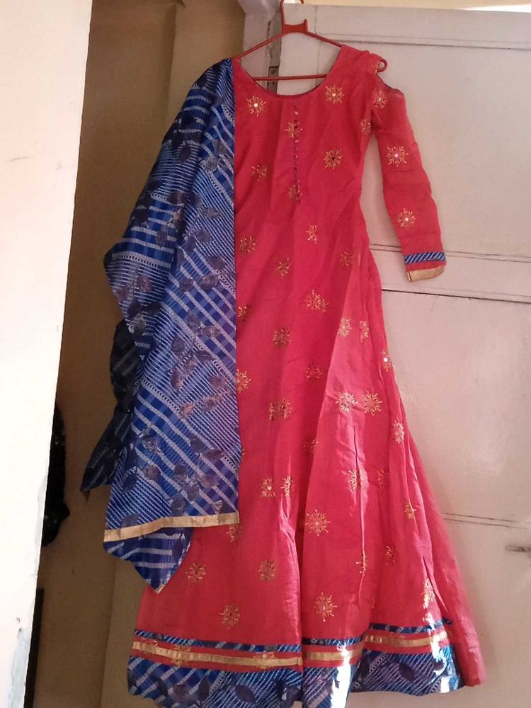 Gown
