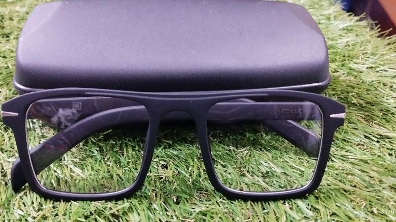 Black Frame Sunglasses