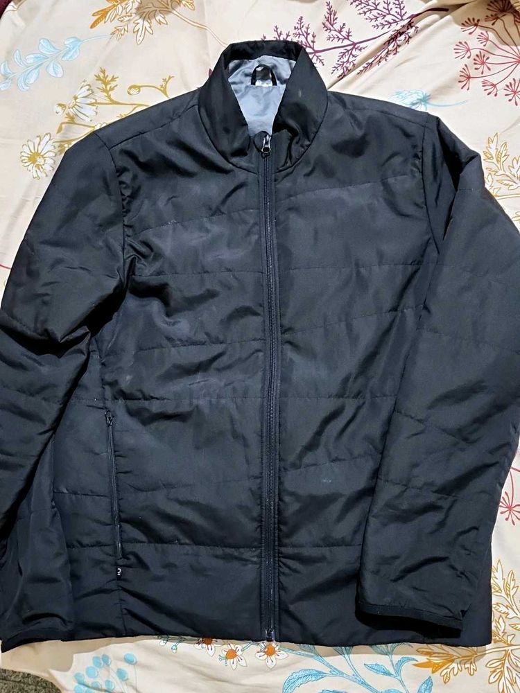 Decathlon Men's Black Puffer Jacket