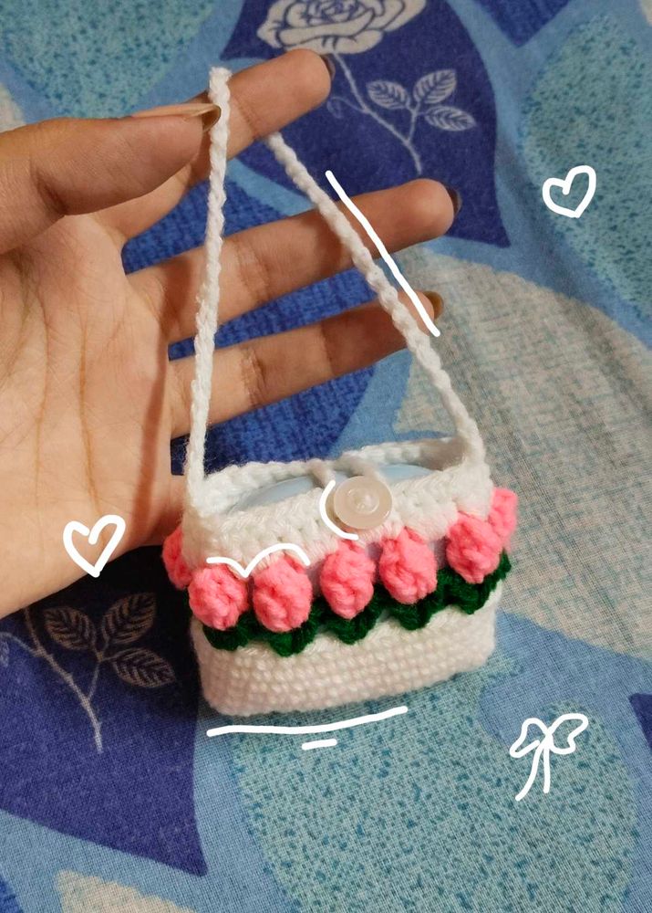 Crochet tulip earbuds holder ✨🌷