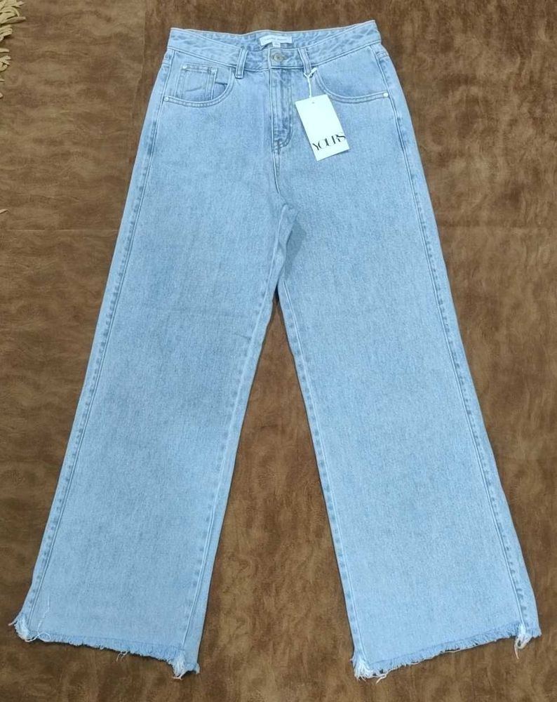 Light Wash Wide Leg Jeans