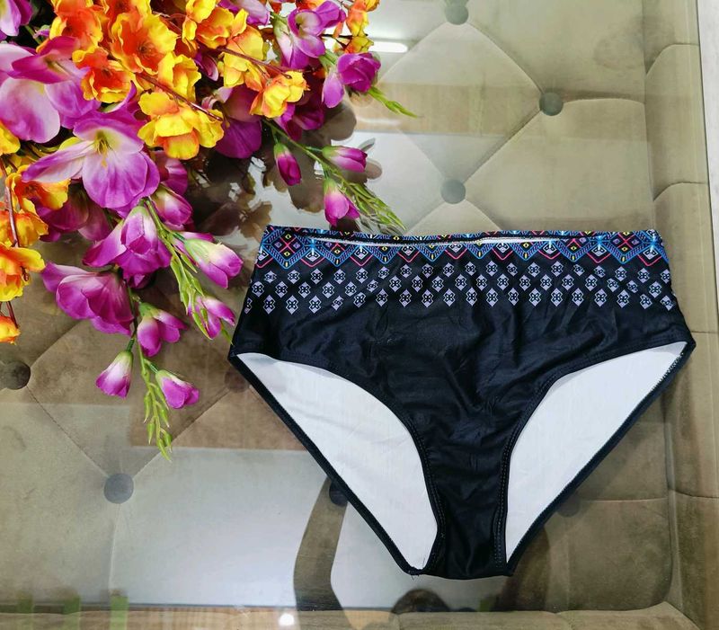 Black Elegant Print Penty