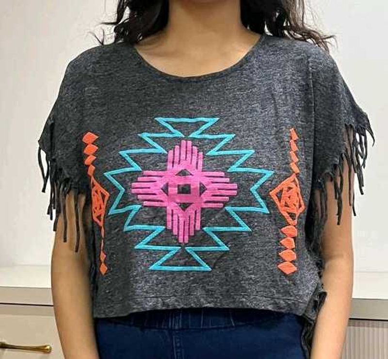Elegant Grey Crop Top with Stylish Sleeves