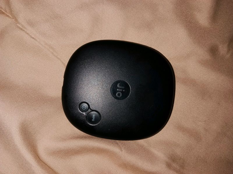 JioFi JMR 1140 4G Data Card