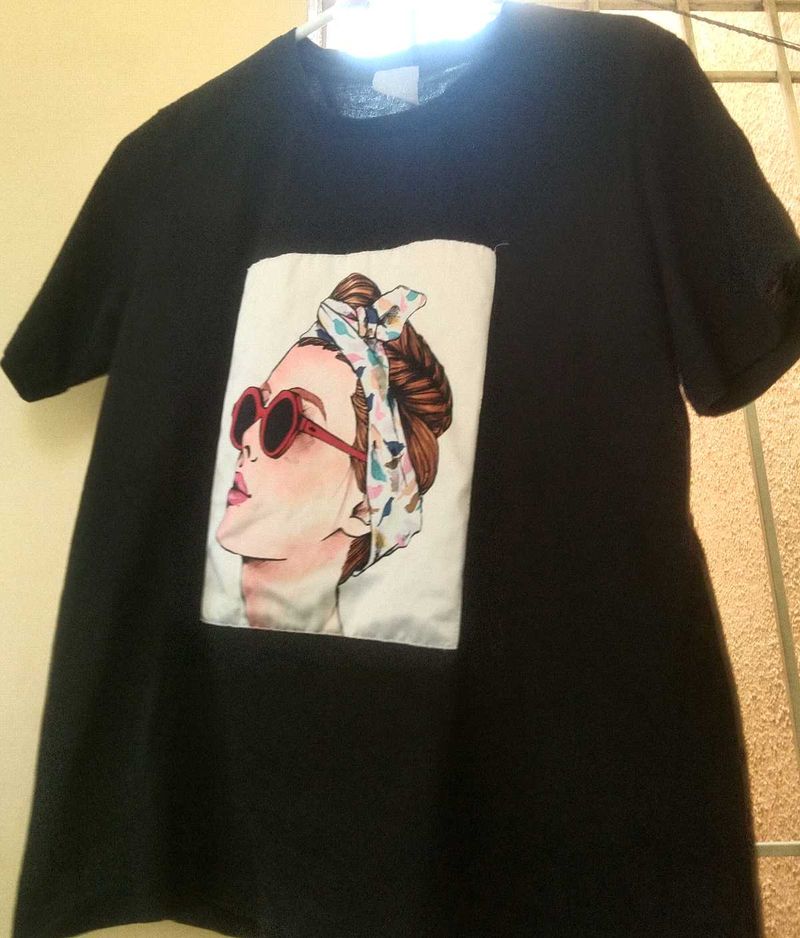 Graphic Print Tee