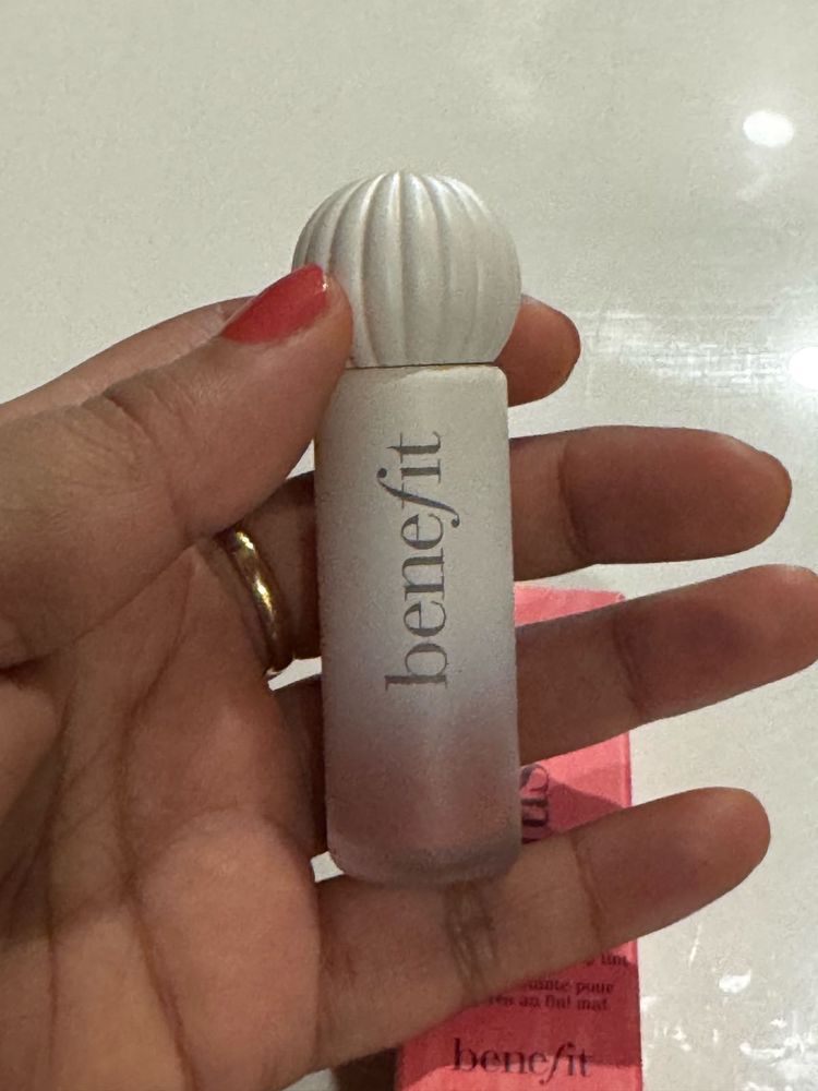 ⭐️Benefit ⭐️ Plushtint Cream Puff