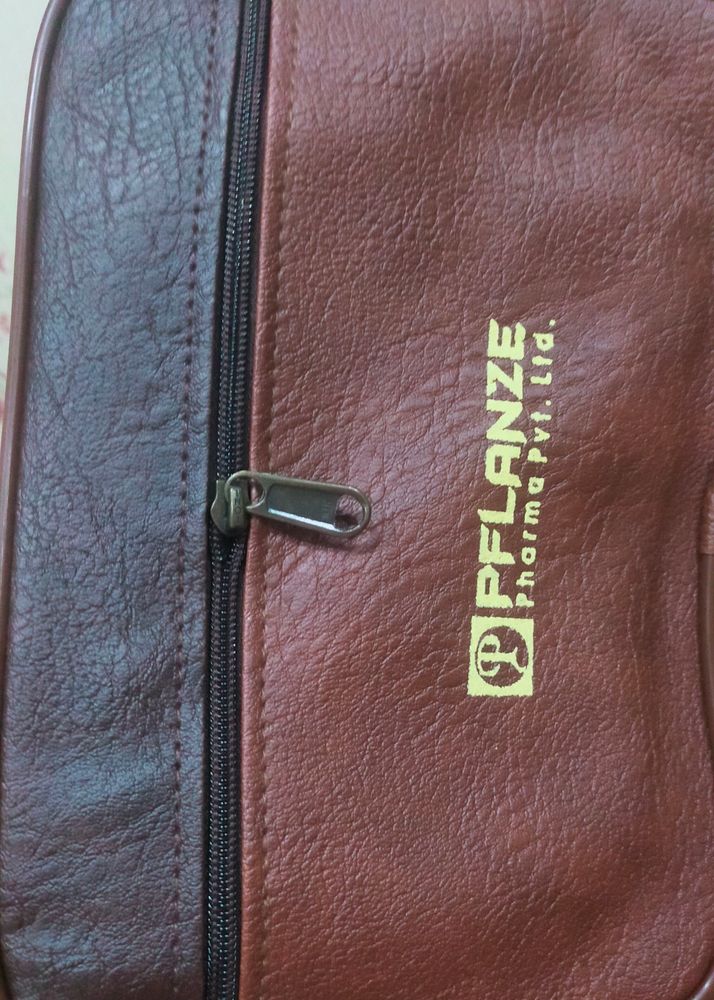 Travel Spacious Bag