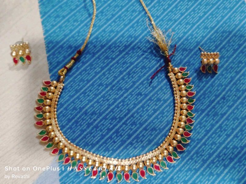Necklace Set
