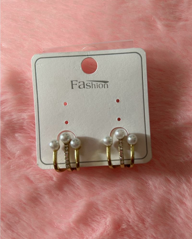 Golden Studs With Pearl