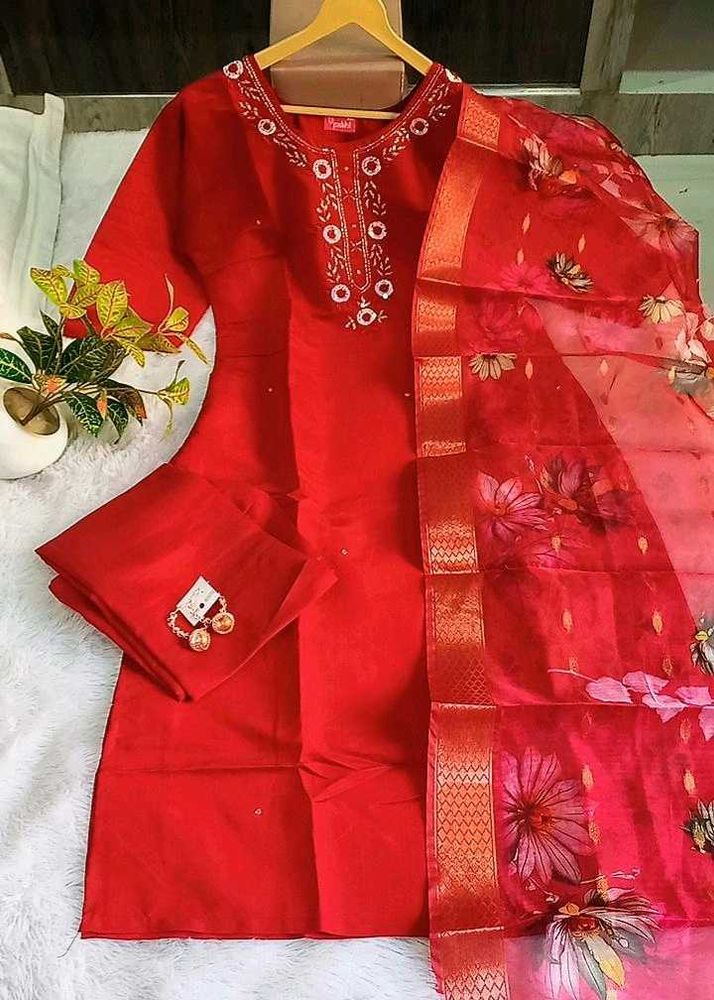 Gorgeous Maroon Ethnic 3 Piece Suit Set